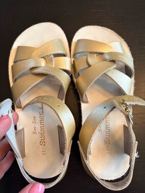 Sun-San Swimmer Sandals Gold Little Kid/Toddler Size 11